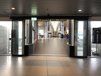 Copenhagen Airport - arrival by metro