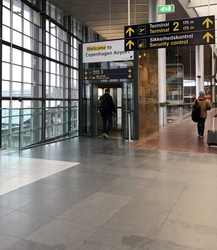 Copenhagen Airport - arrival by metro