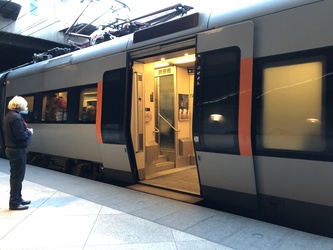 Copenhagen Airport - arrival by train