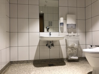 Copenhagen Airport - Terminal 2 - Toilet next to the Norwegian Check in counter