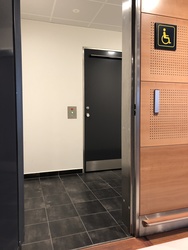 Copenhagen Airport - Terminal 2 - Toilets next to security (1. floor)