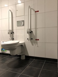 Copenhagen Airport - Terminal 2 - Toilets next to security (1. floor)