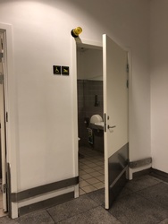 Copenhagen Airport - Terminal 2 - Toilets at P6