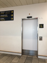 Copenhagen Airport - Toilets (after security) - at Gate B8