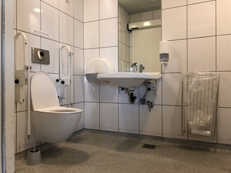 Copenhagen Airport - Toilets (after security) - at Gate A4