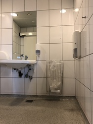 Copenhagen Airport - Toilets (after security) - at Gate A4