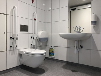 Copenhagen Airport - Toilets (after security) - next to Falck Assitance (B)