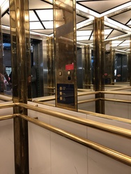 Copenhagen Airport - Toilets (after security) - in Terminal 2 at the shops